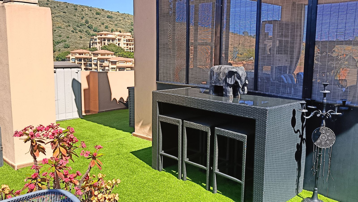3 Bed Apartment for sale in Calahonda Costa Del Sol, Málaga, Spain