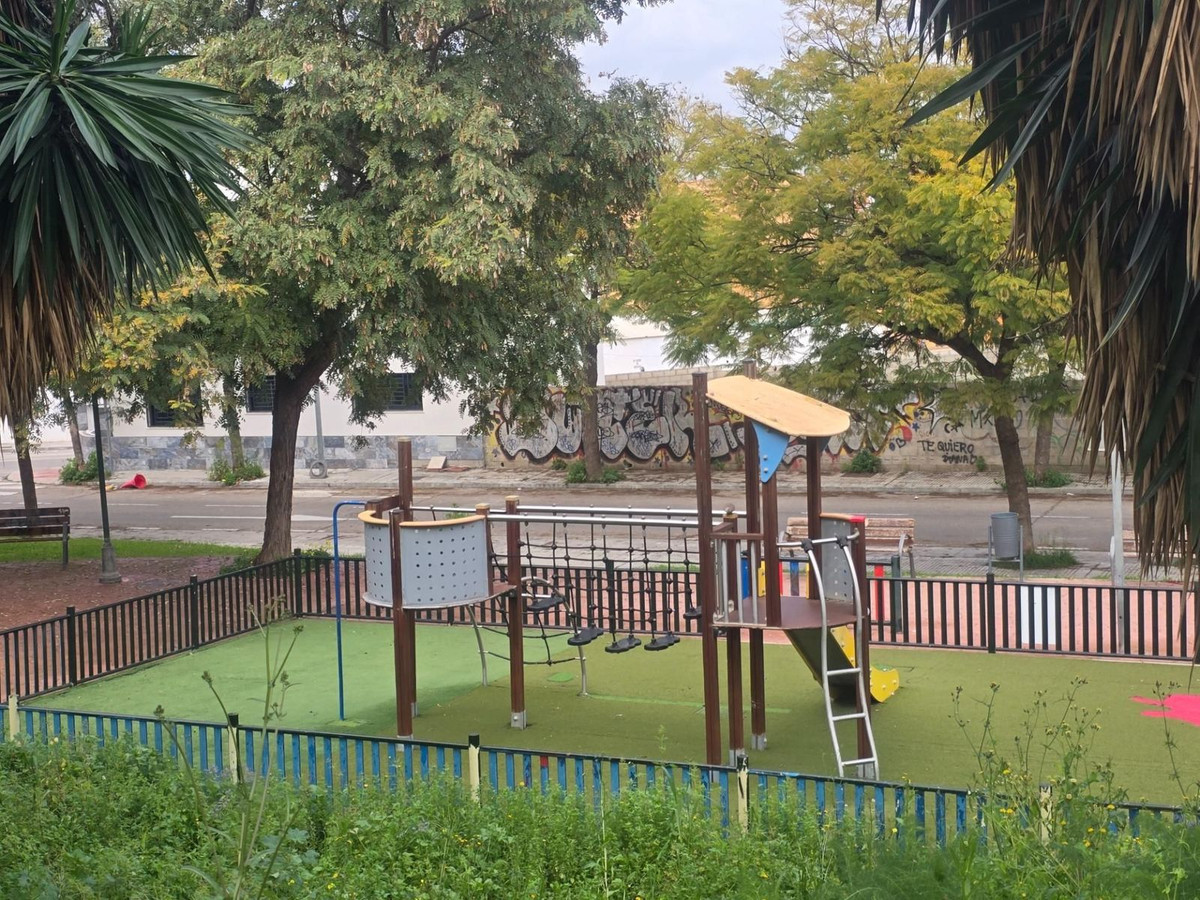 Se vende Terreno Urbano  en Málaga Ciudad, Málaga, España