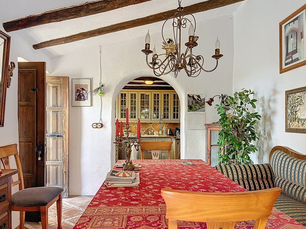 Se vende Villa - Chalet de 3 dormitorios en Costa Del Sol East, Málaga, España