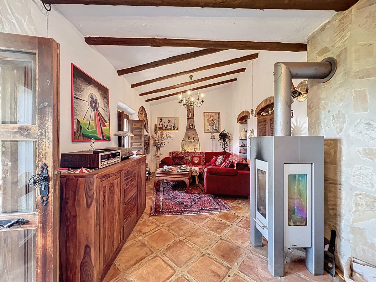 Se vende Villa - Chalet de 3 dormitorios en Costa Del Sol East, Málaga, España