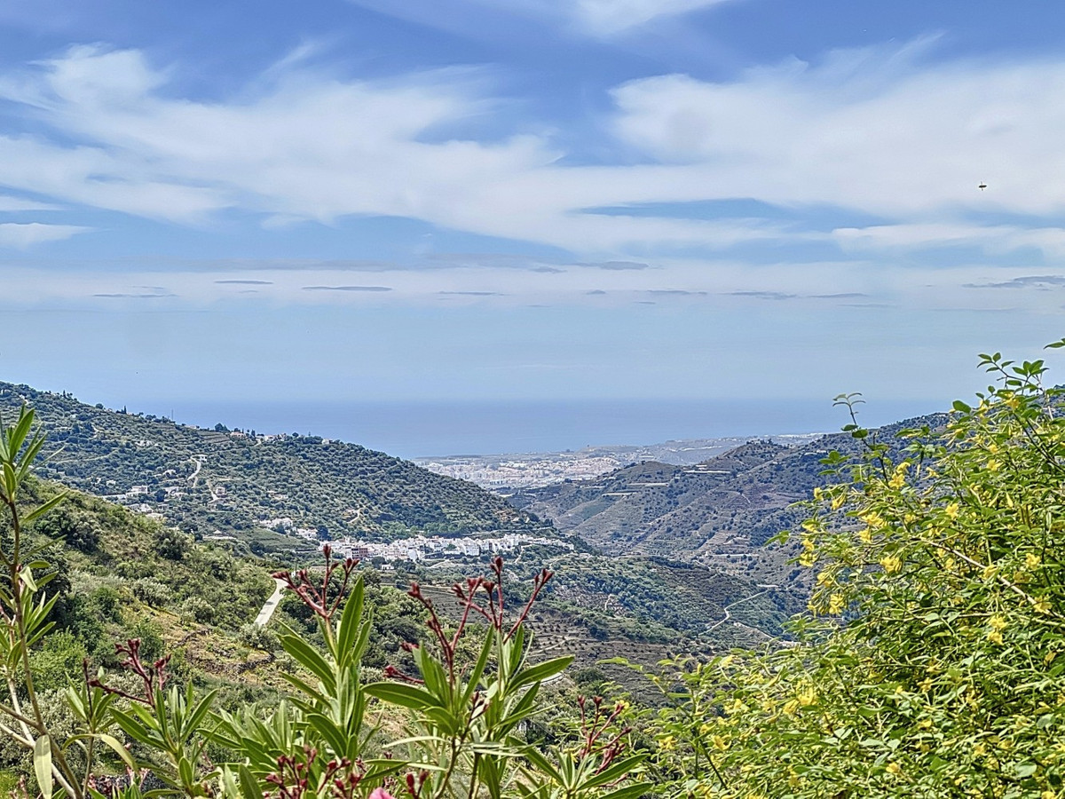 Se vende Villa - Chalet de 3 dormitorios en Costa Del Sol East, Málaga, España