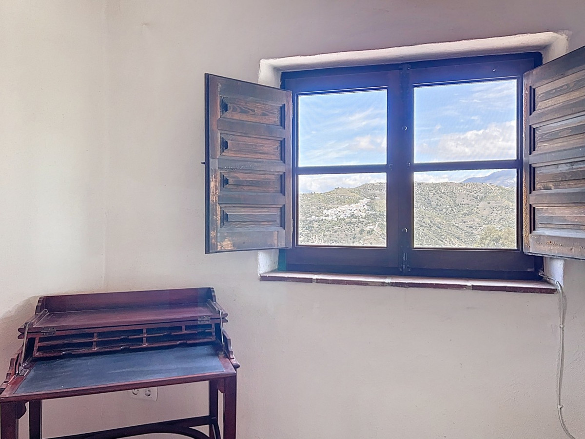 Se vende Villa - Chalet de 3 dormitorios en Costa Del Sol East, Málaga, España