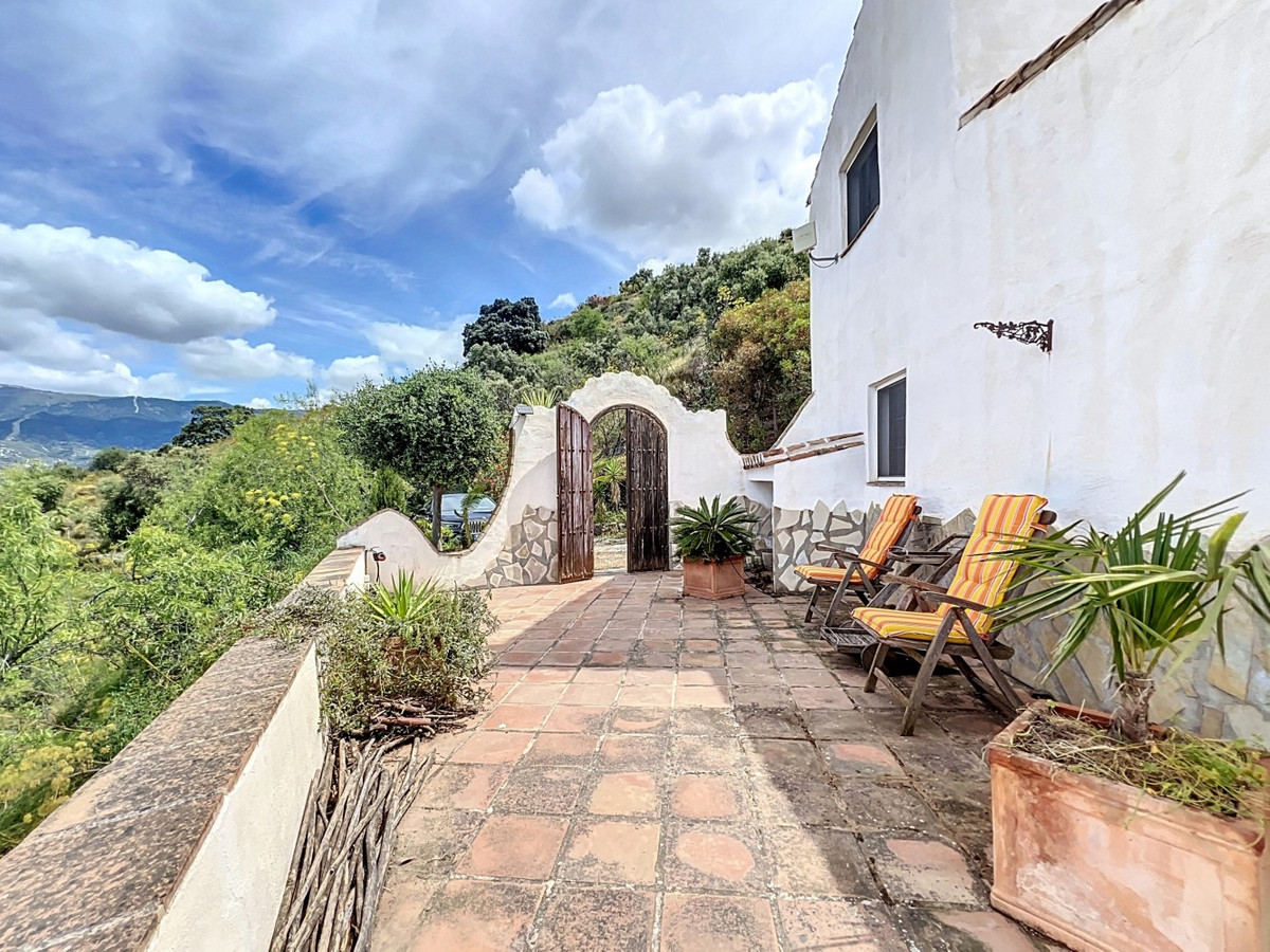 Se vende Villa - Chalet de 3 dormitorios en Costa Del Sol East, Málaga, España