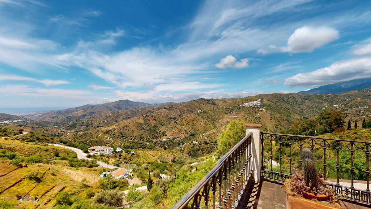 Se vende Villa - Chalet de 3 dormitorios en Costa Del Sol East, Málaga, España