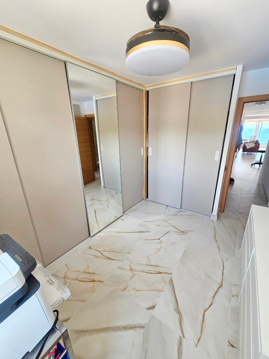 Se vende Apartamento Planta Media de 2 dormitorios en Costa Blanca, Alicante, España