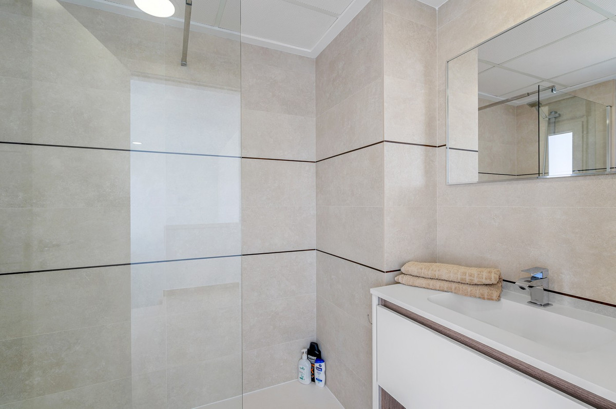 3 Bed Townhouse for sale in Jacarilla Costa Blanca, Alicante, Spain
