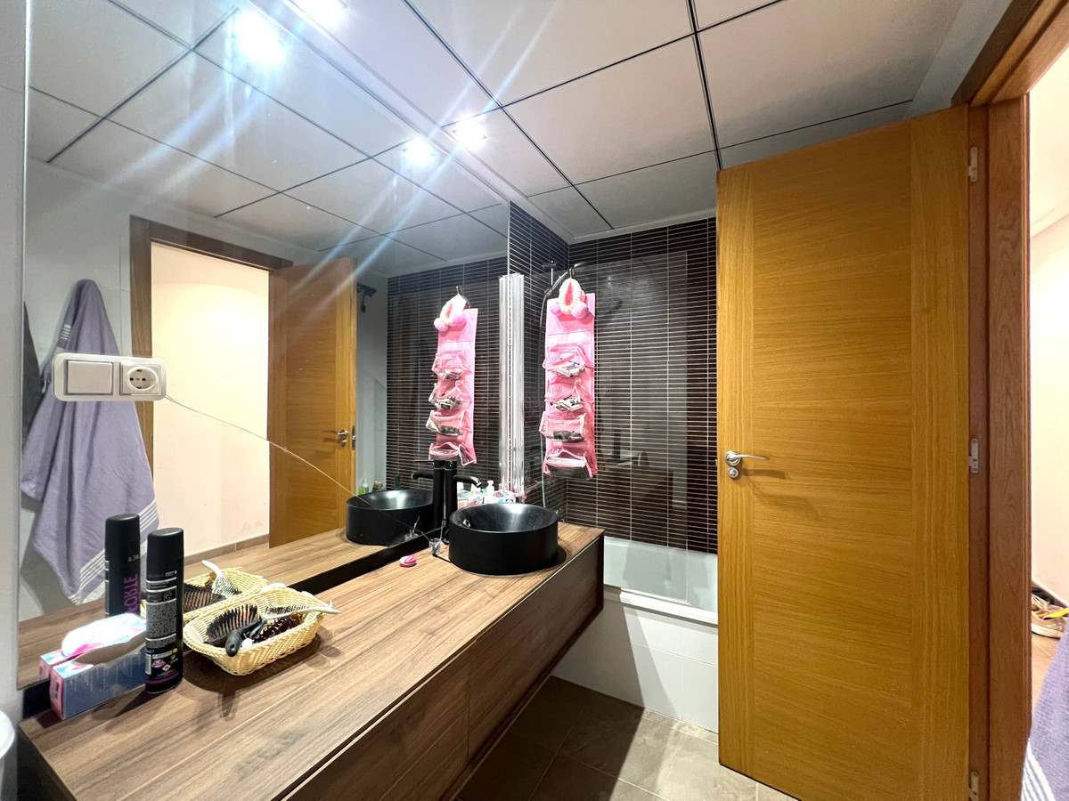 3 Bed Apartment for sale in Torrevieja Costa Blanca, Alicante, Spain
