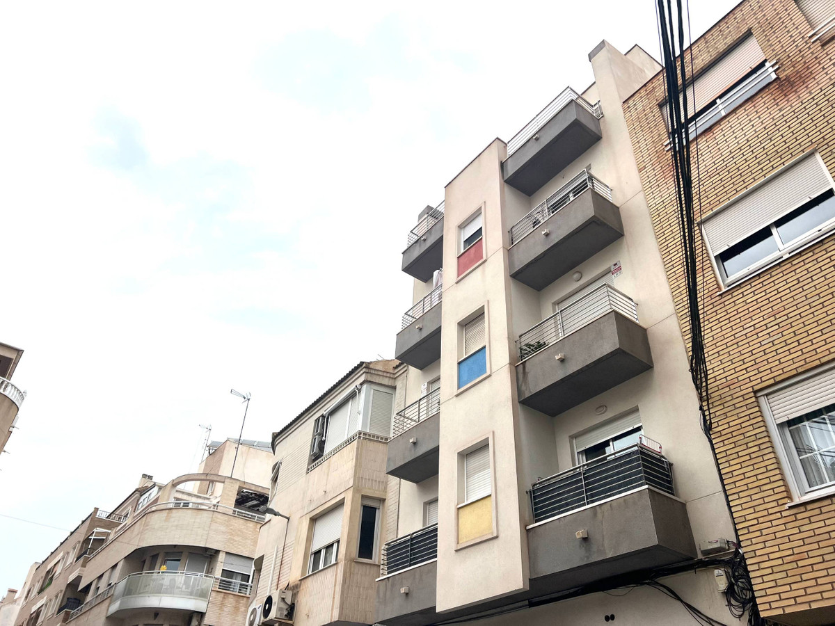 3 Bed Apartment for sale in Torrevieja Costa Blanca, Alicante, Spain
