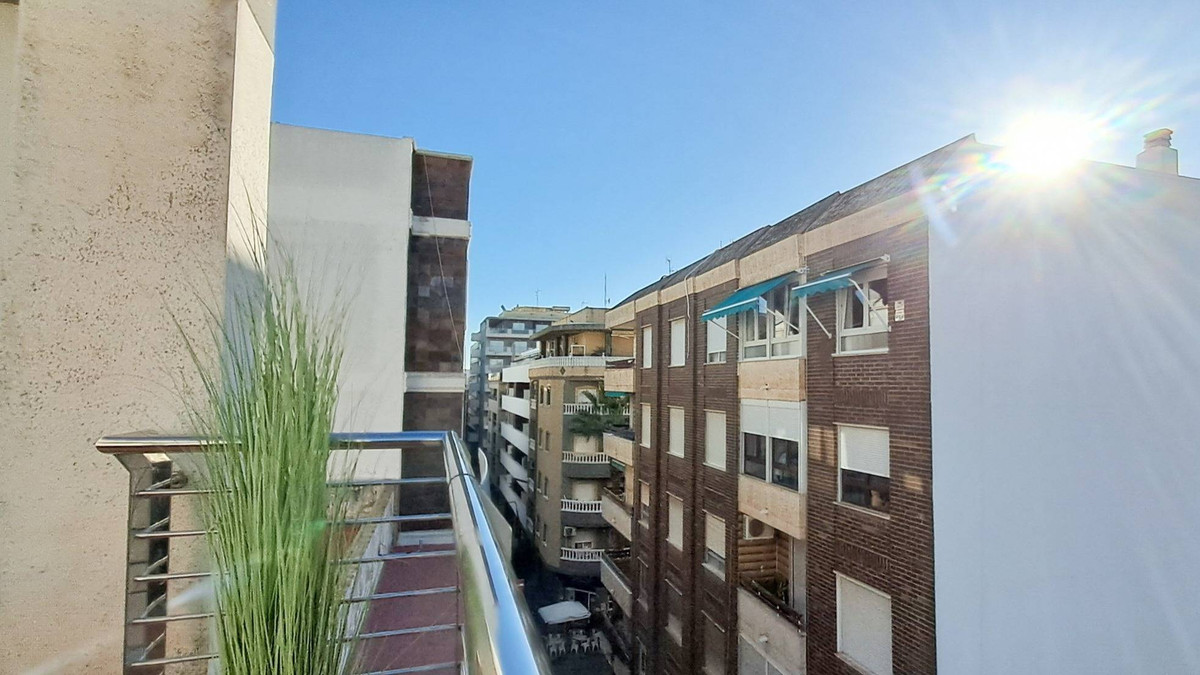 3 Bed Apartment for sale in Torrevieja Costa Blanca, Alicante, Spain