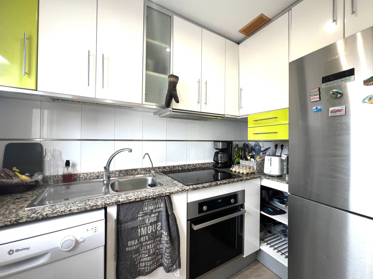 3 Bed Apartment for sale in Torrevieja Costa Blanca, Alicante, Spain
