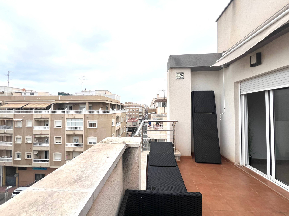 3 Bed Apartment for sale in Torrevieja Costa Blanca, Alicante, Spain