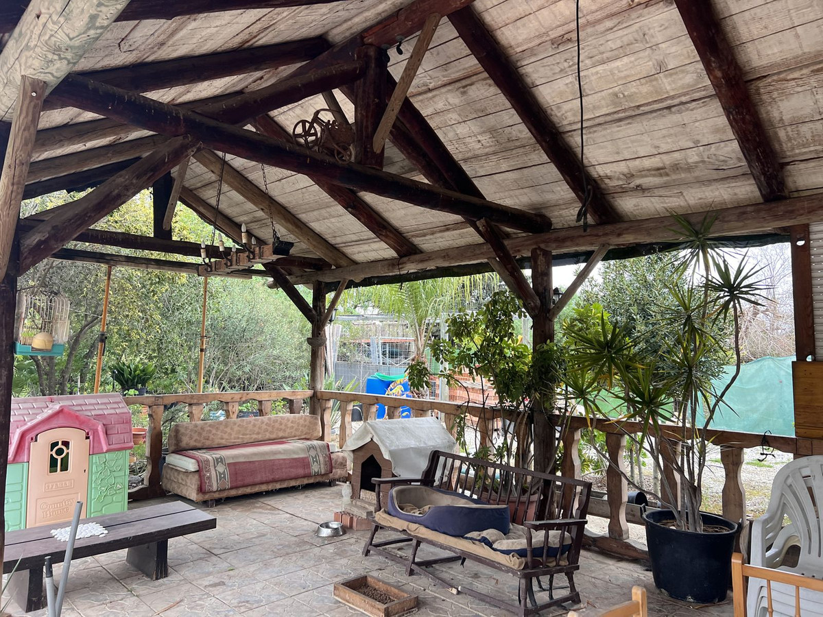 Se vende Finca - Cortijo de 2 dormitorios en Málaga Ciudad, Málaga, España