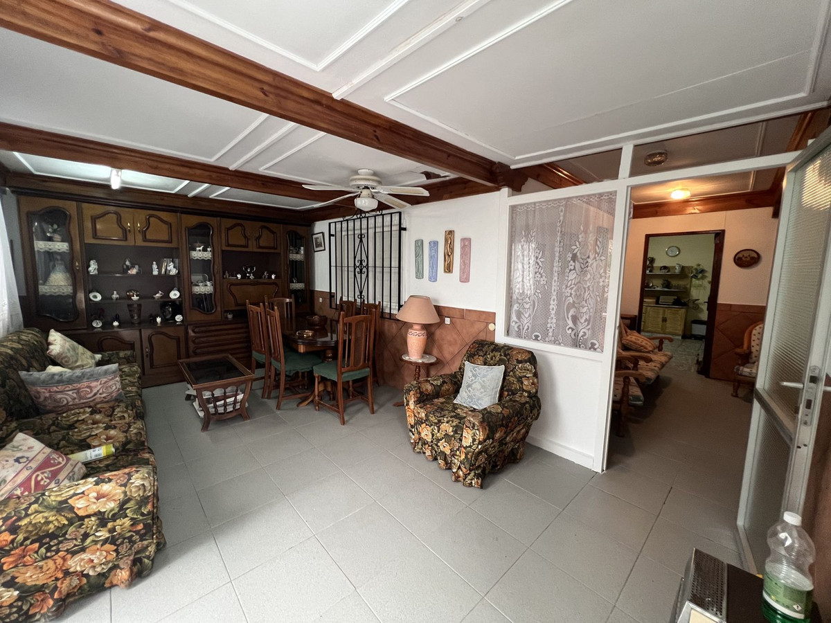 Se vende Finca - Cortijo de 2 dormitorios en Málaga Ciudad, Málaga, España