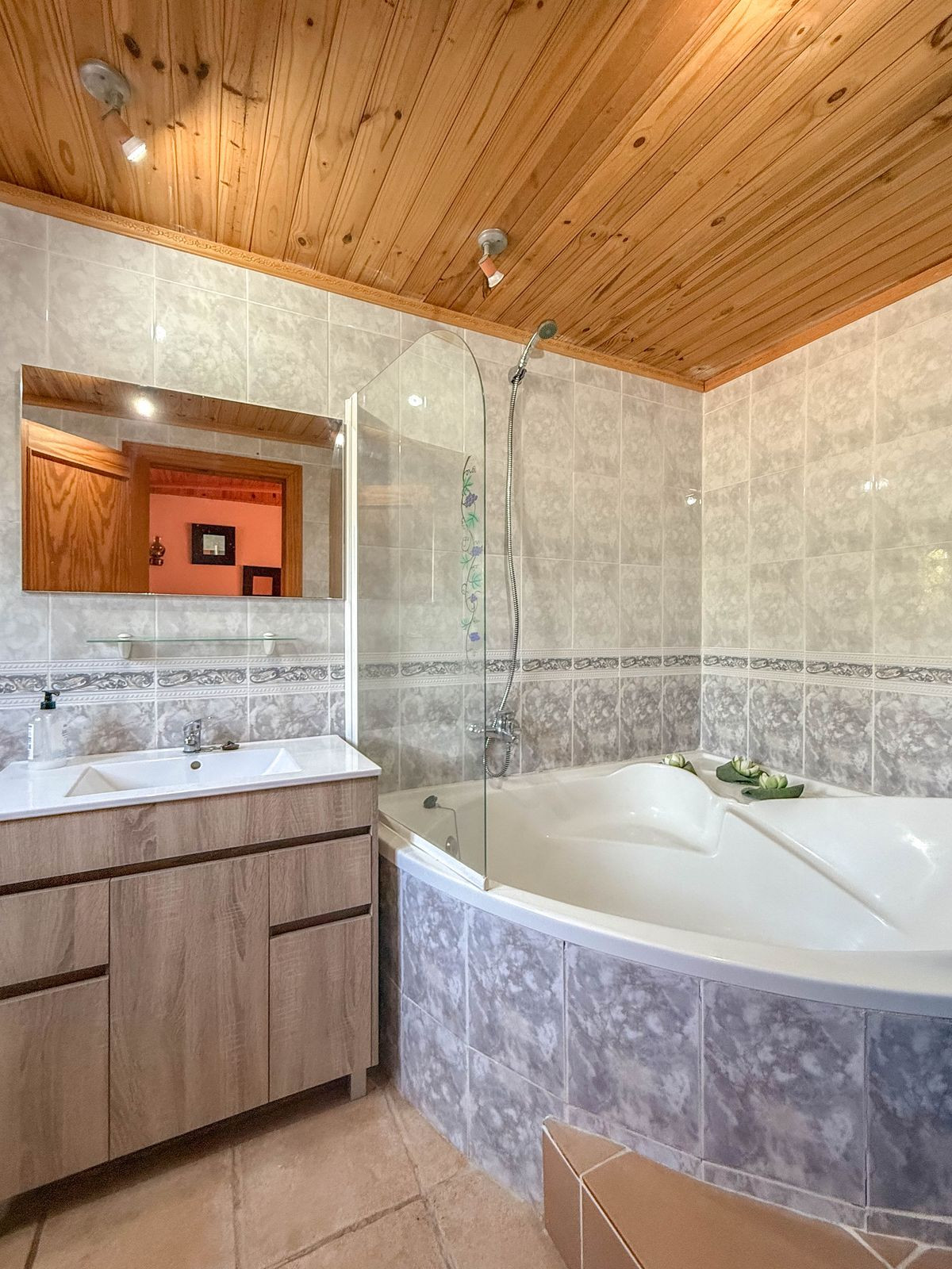 Se vende Villa - Chalet de 5 dormitorios en Costa Del Sol, Málaga, España