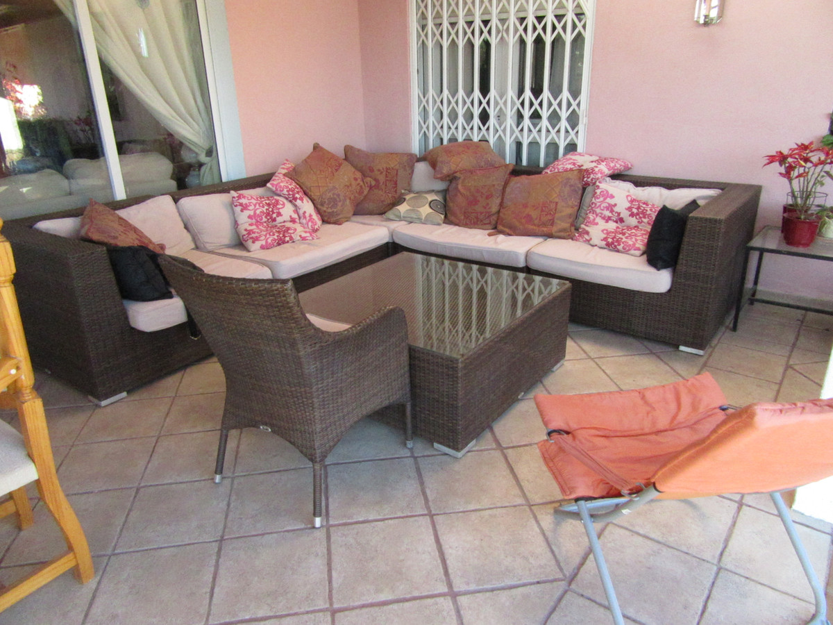Se vende Villa - Chalet de 5 dormitorios en Costa Del Sol, Málaga, España