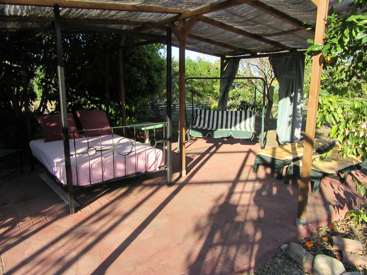Se vende Villa - Chalet de 5 dormitorios en Costa Del Sol, Málaga, España