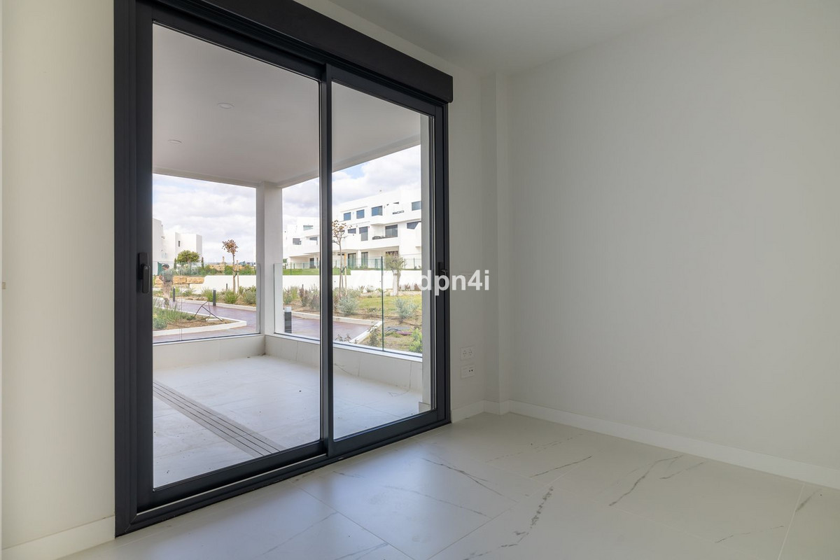 3 Bed Apartment for sale in Casares Costa Del Sol, Málaga, Spain