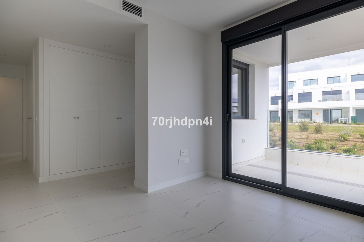 3 Bed Apartment for sale in Casares Costa Del Sol, Málaga, Spain