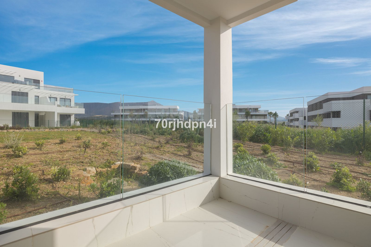 3 Bed Apartment for sale in Casares Costa Del Sol, Málaga, Spain