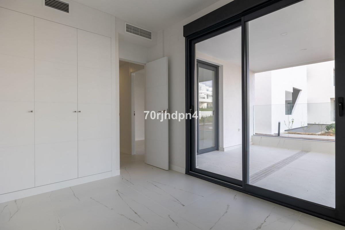 3 Bed Apartment for sale in Casares Costa Del Sol, Málaga, Spain