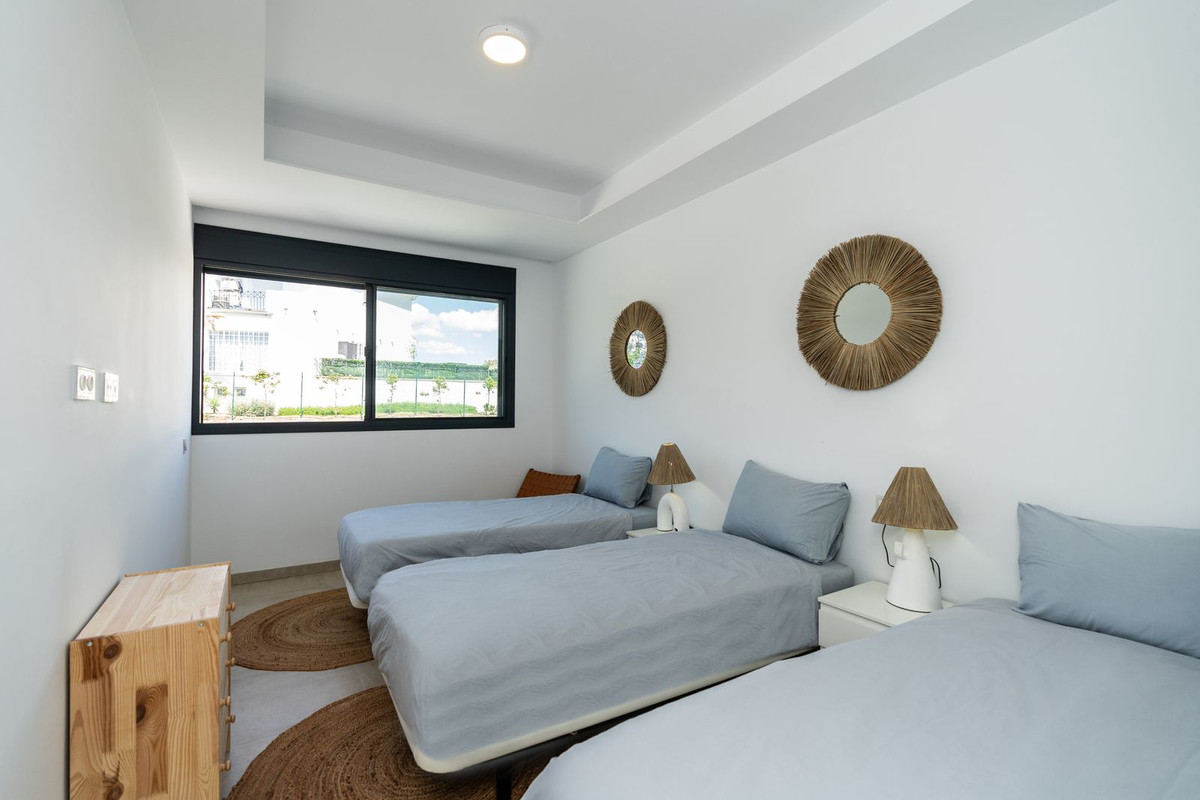 5 Bed Apartment for sale in Estepona Costa Del Sol, Málaga, Spain