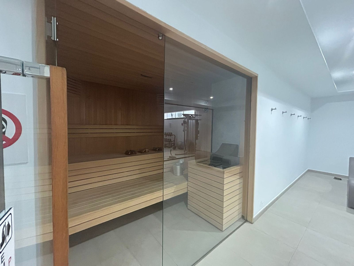 5 Bed Apartment for sale in Estepona Costa Del Sol, Málaga, Spain