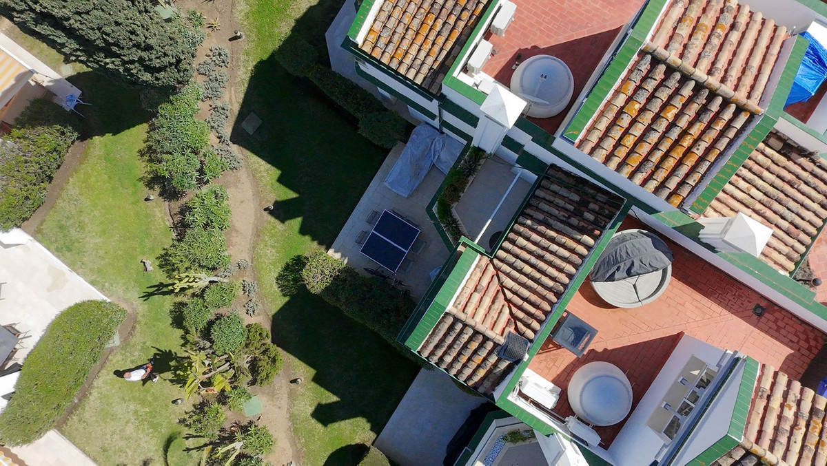 5 Bed Townhouse for sale in Estepona Costa Del Sol, Málaga, Spain