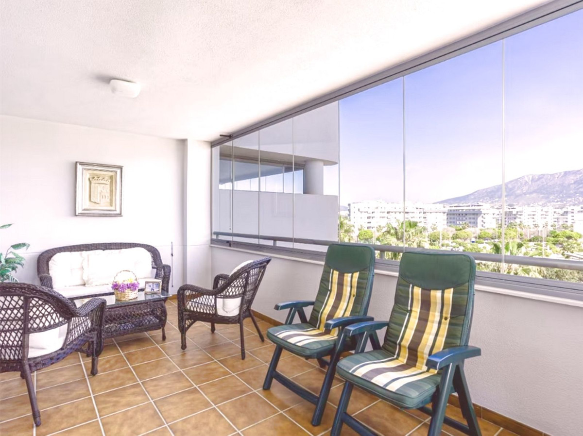 3 Bed Apartment for sale in Fuengirola Costa Del Sol, Málaga, Spain