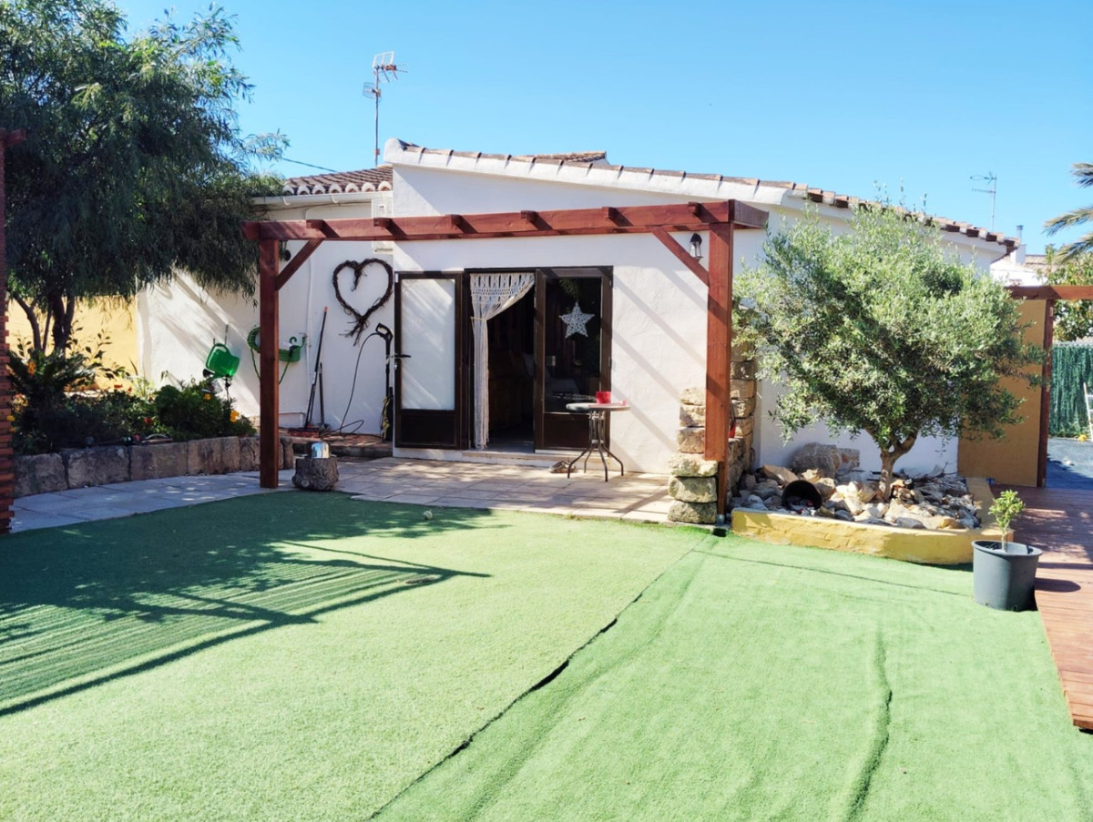 Se vende Finca - Cortijo de 3 dormitorios en Costa Blanca, Alicante, España