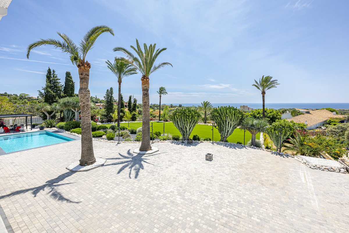 Se vende Villa - Chalet de 7 dormitorios en Costa Del Sol, Málaga, España