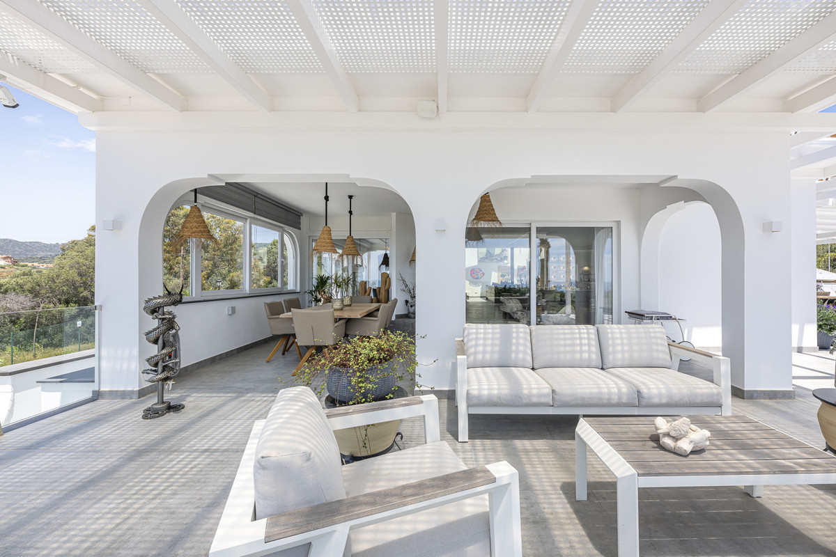 Se vende Villa - Chalet de 7 dormitorios en Costa Del Sol, Málaga, España