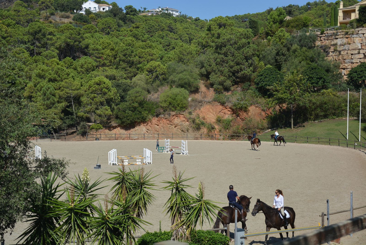 Se vende Villa - Chalet de 4 dormitorios en Costa Del Sol, Málaga, España