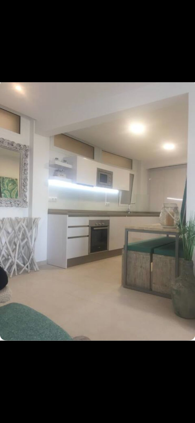 2 Bed Apartment for sale in Fuengirola Costa Del Sol, Málaga, Spain