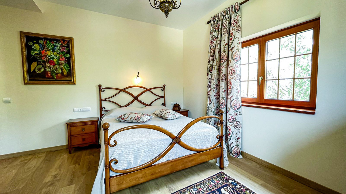 Se vende Villa - Chalet de 6 dormitorios en Costa Del Sol, Málaga, España