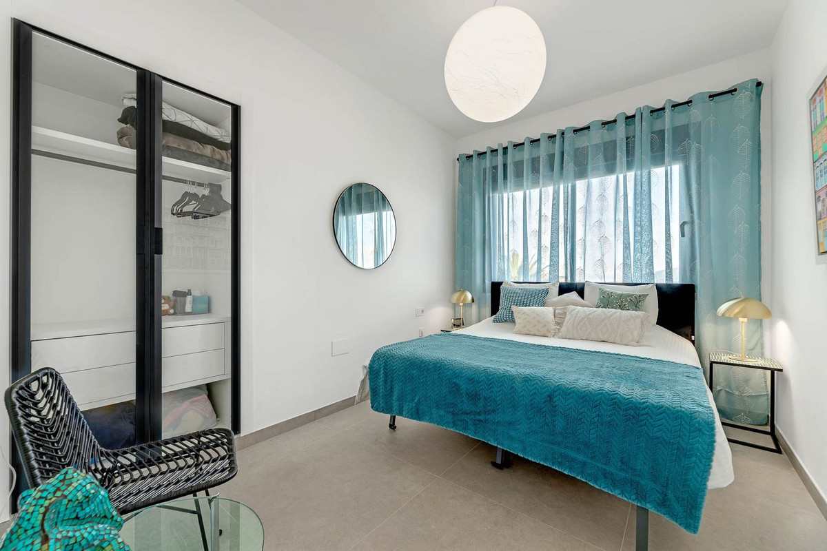 Se vende Pareada de 3 dormitorios en Costa Del Sol, Málaga, España