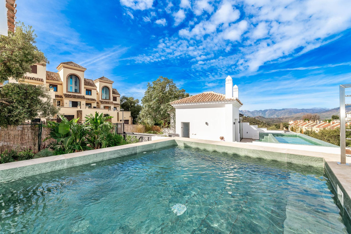 Se vende Pareada de 3 dormitorios en Costa Del Sol, Málaga, España