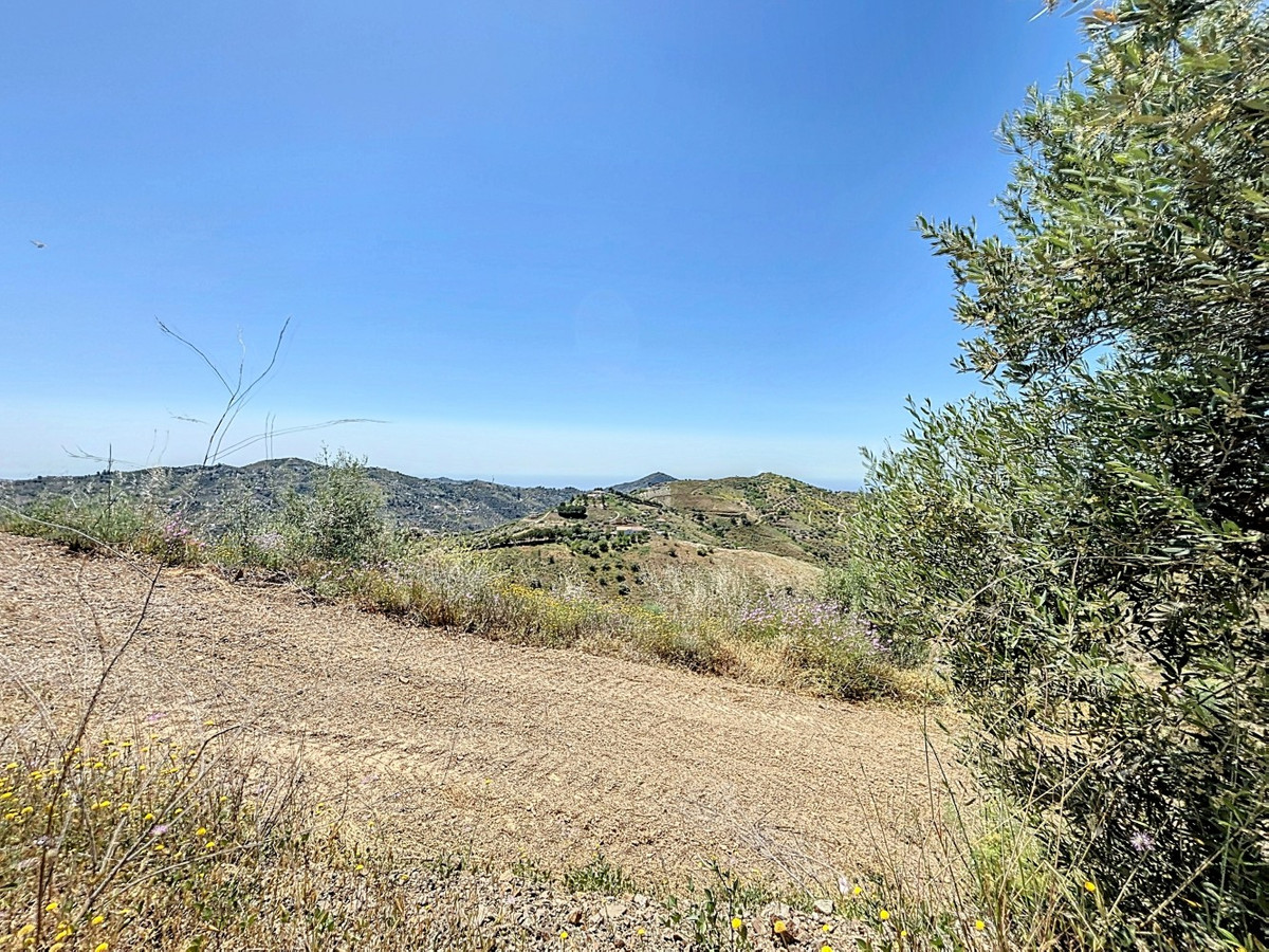 Se vende Terreno Rustico de 1 dormitorios en Costa Del Sol East, Málaga, España
