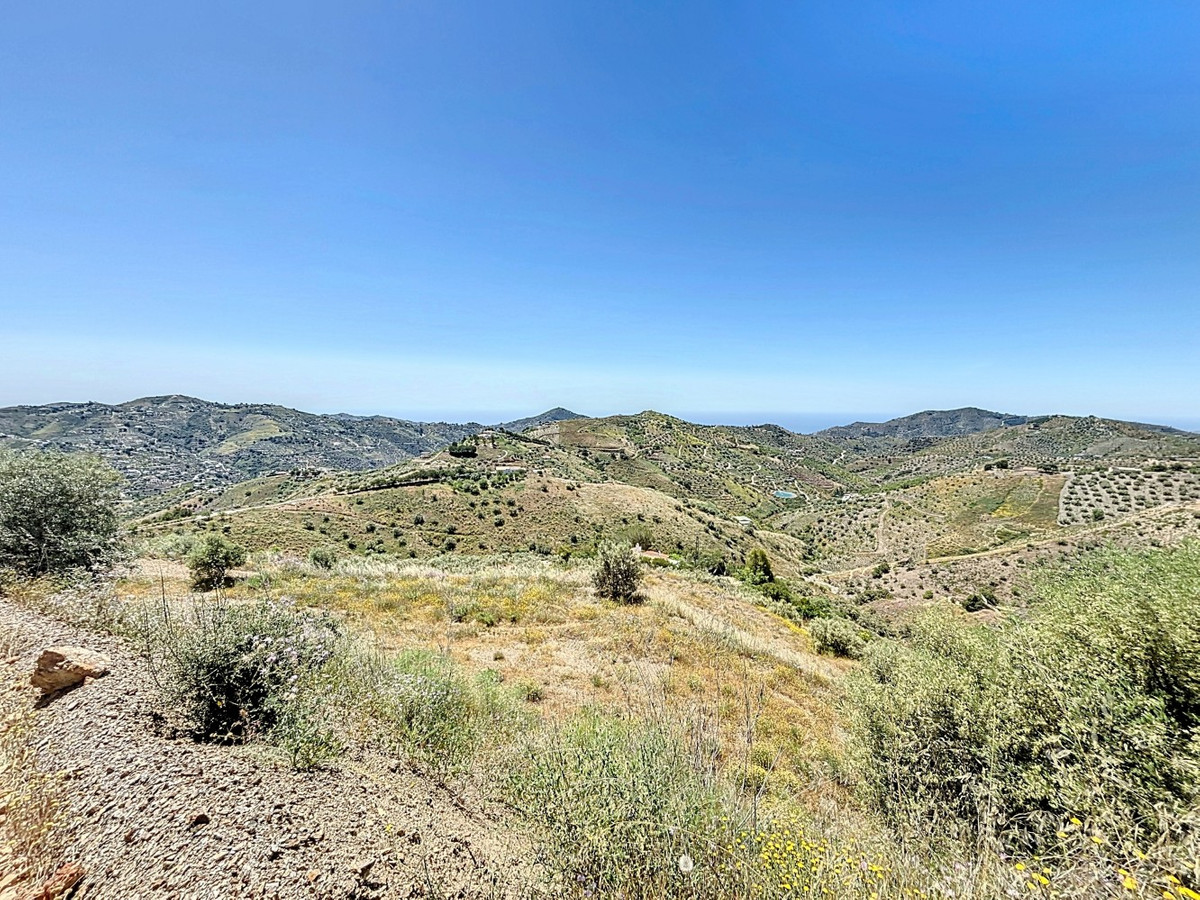 Se vende Terreno Rustico de 1 dormitorios en Costa Del Sol East, Málaga, España