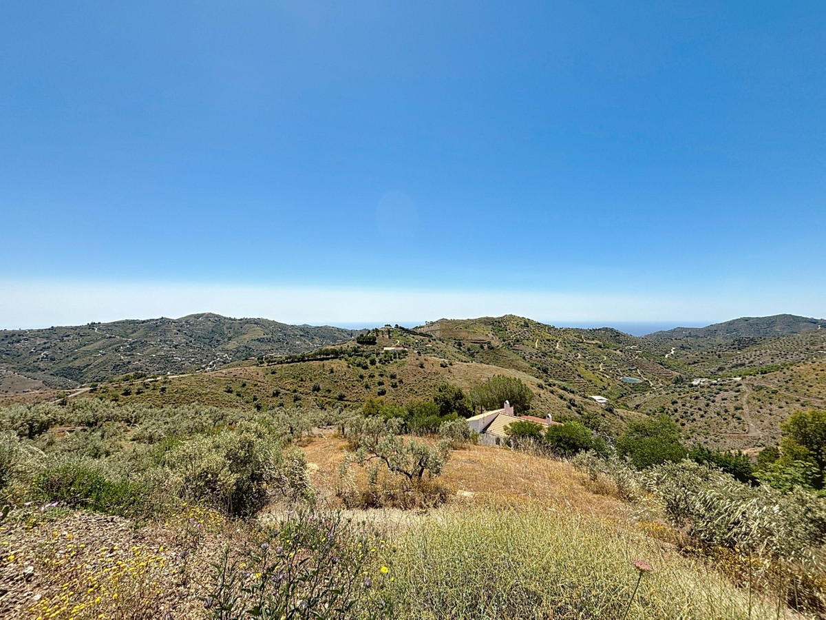 Se vende Terreno Rustico de 1 dormitorios en Costa Del Sol East, Málaga, España