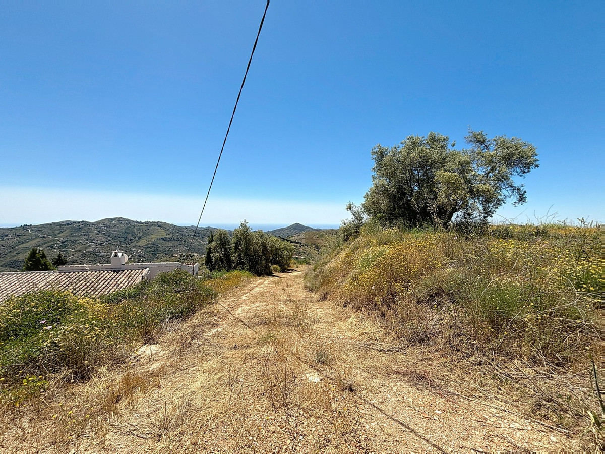Se vende Terreno Rustico de 1 dormitorios en Costa Del Sol East, Málaga, España