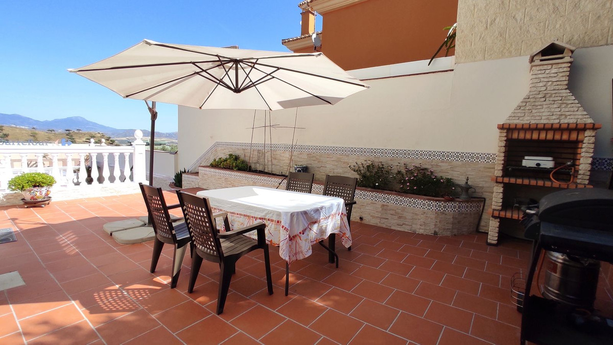 Se vende Villa - Chalet de 3 dormitorios en Costa Del Sol, Málaga, España