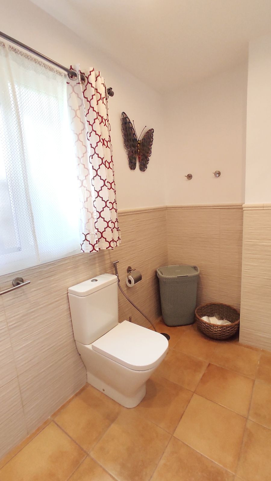 Se vende Villa - Chalet de 3 dormitorios en Costa Del Sol, Málaga, España