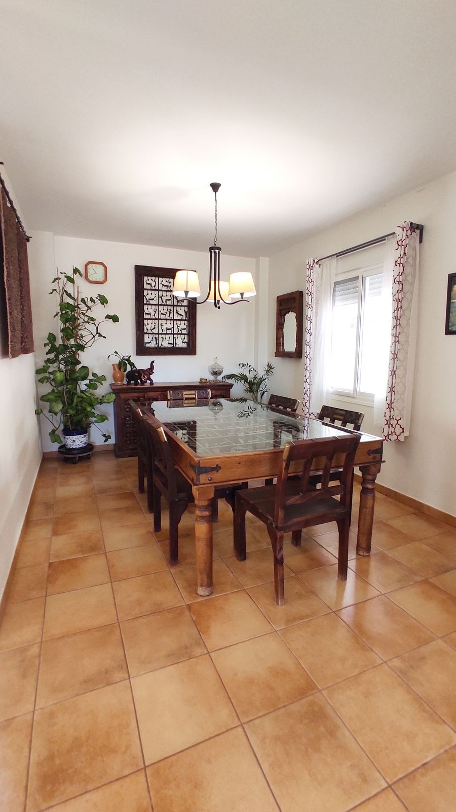 Se vende Villa - Chalet de 3 dormitorios en Costa Del Sol, Málaga, España