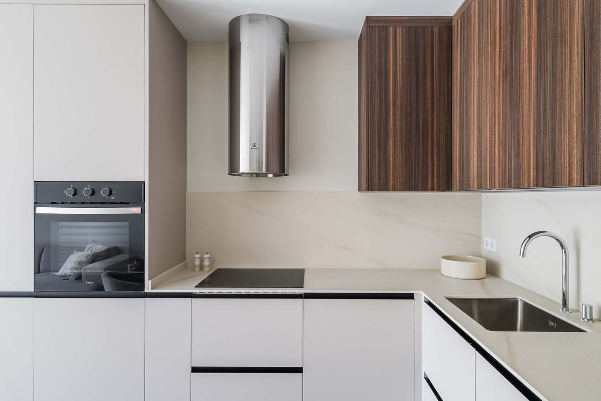 3 Bed Apartment for sale in Benahavís Costa Del Sol, Málaga, Spain