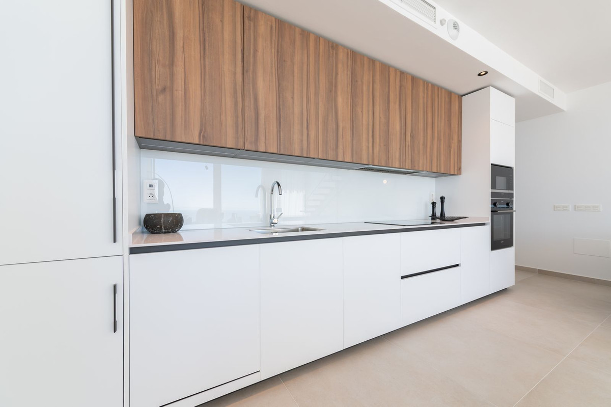 3 Bed Apartment for sale in Benalmadena Costa Del Sol, Málaga, Spain