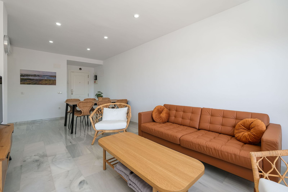 3 Bed Apartment for sale in Los Boliches Costa Del Sol, Málaga, Spain