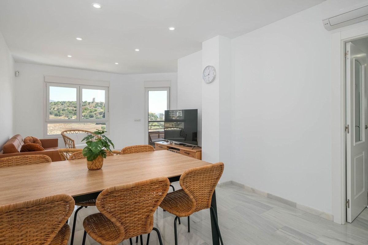 3 Bed Apartment for sale in Los Boliches Costa Del Sol, Málaga, Spain