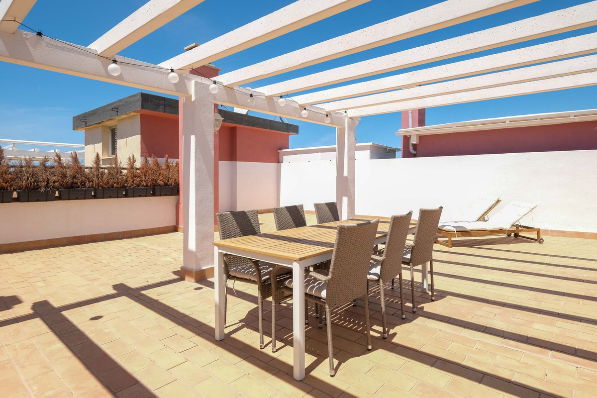 3 Bed Apartment for sale in Los Boliches Costa Del Sol, Málaga, Spain