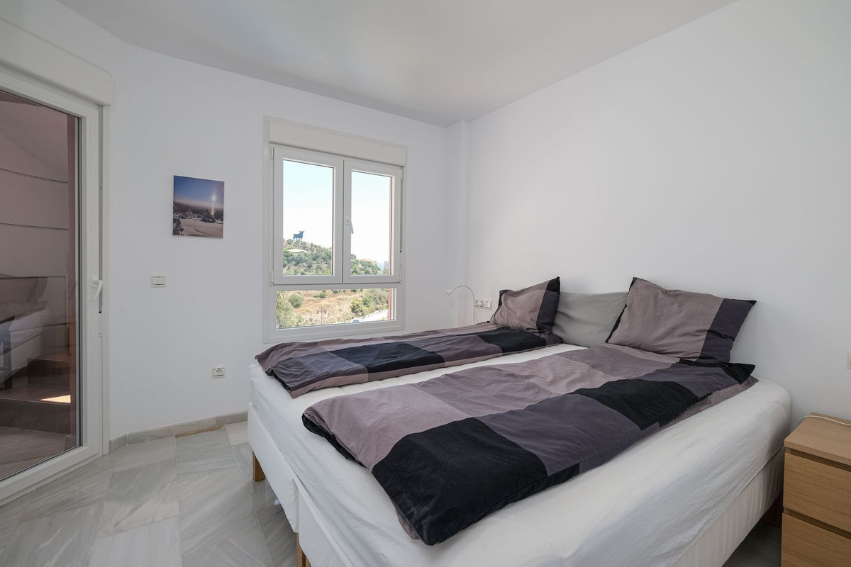 3 Bed Apartment for sale in Los Boliches Costa Del Sol, Málaga, Spain