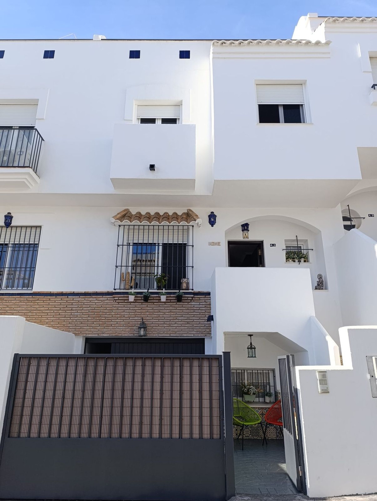 3 Bed Townhouse for sale in Fuengirola Costa Del Sol, Málaga, Spain